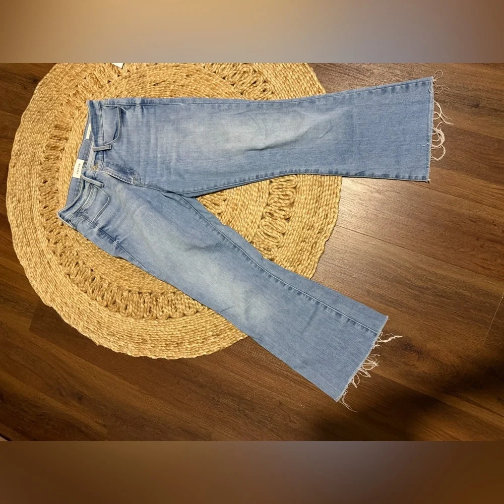 Frame Denim Le Crop Mini
Boot Step Fray  26 $248 bleached wash casual classic - Picture 2 of 5